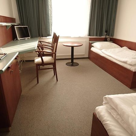 Kolej Akademie Hotel Brünn  Kültér fotó
