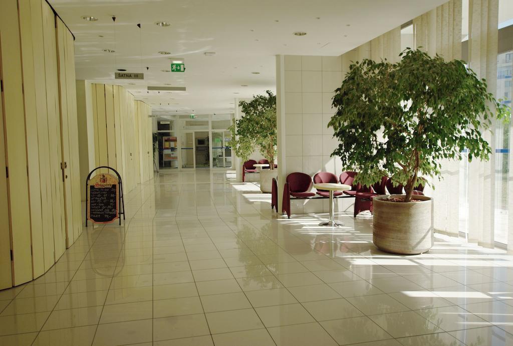 Kolej Akademie Hotel Brünn  Kültér fotó