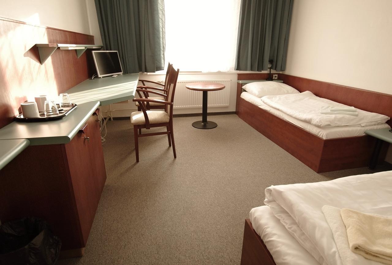 Kolej Akademie Hotel Brünn  Kültér fotó